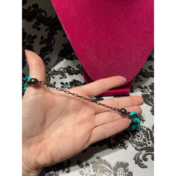 By Alexa Rae (BAR) Aquamarine chunky chain gunmetal heart pave necklace - Picture 3 of 4